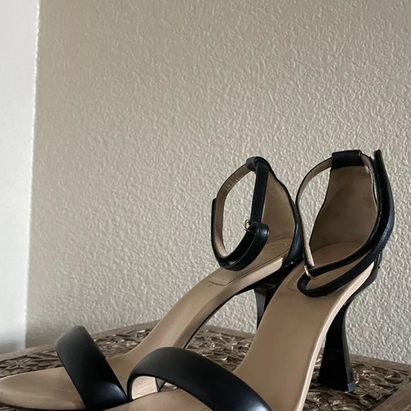 Givenchy Carene Sandals 37.5 - Picture 4 of 11